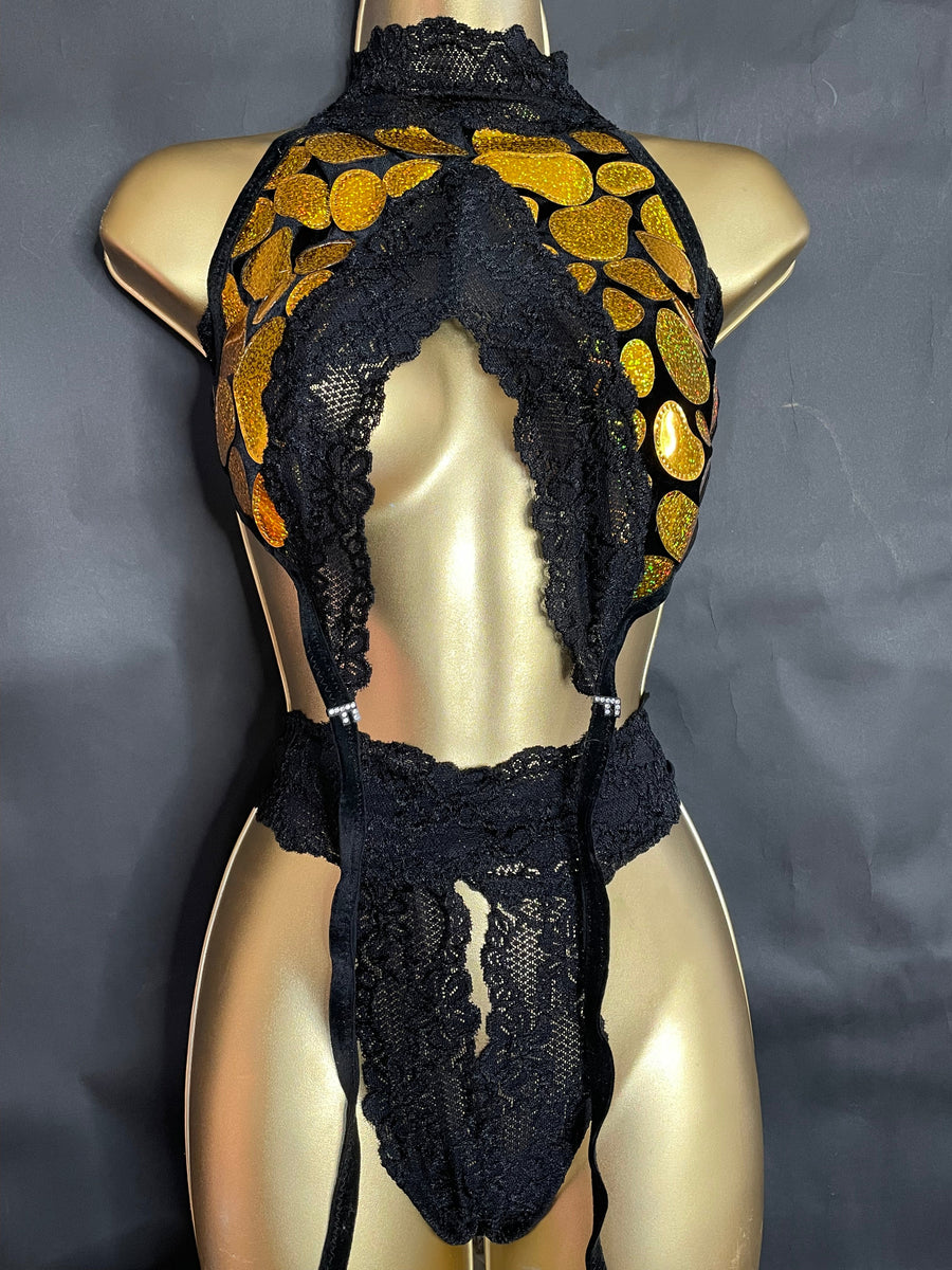 GOLD DIGGER CONVERTIBLE 2 Piece