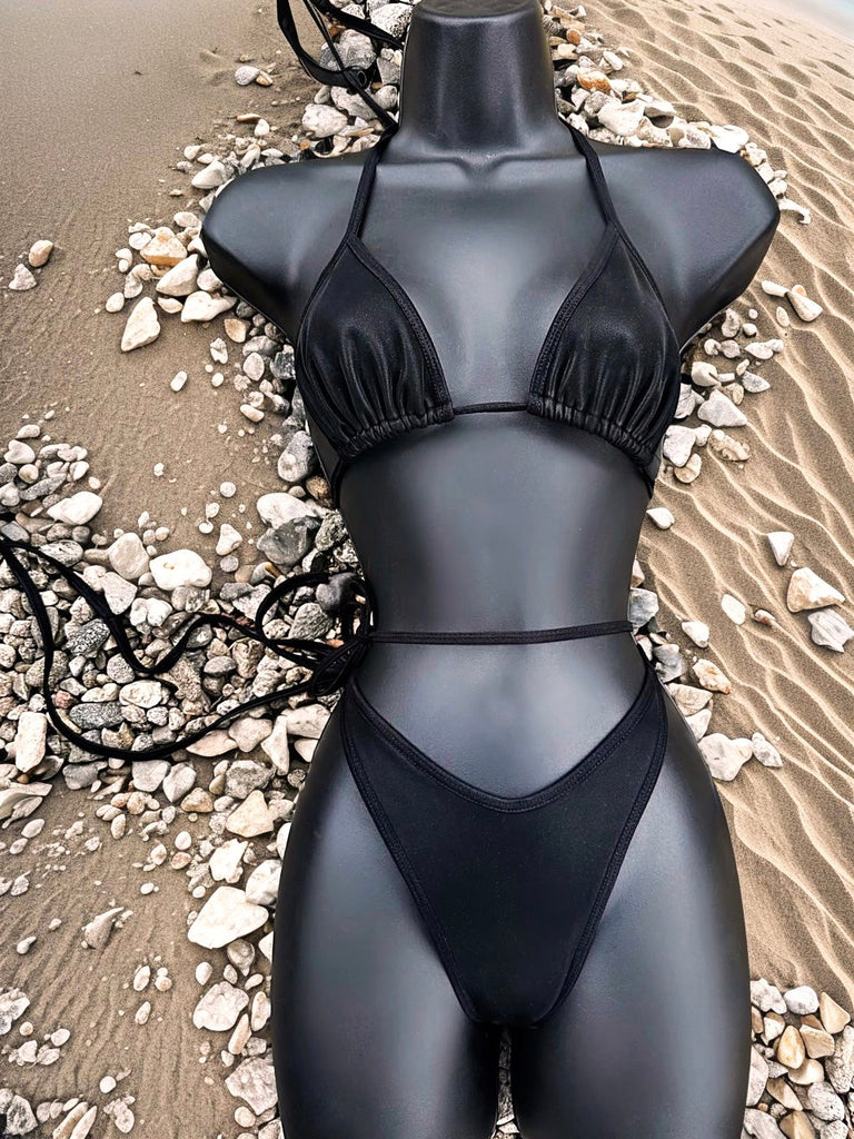 Double Black Reversible Vegan Leather FACI