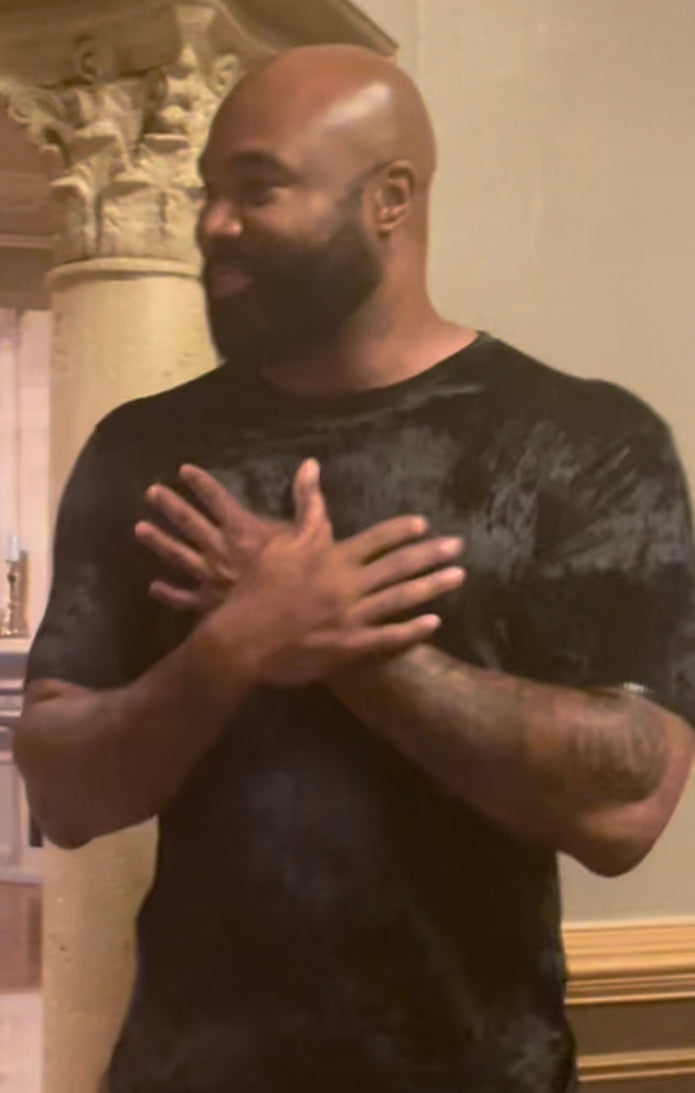 BLESSED BLACK VELVET Facet-T