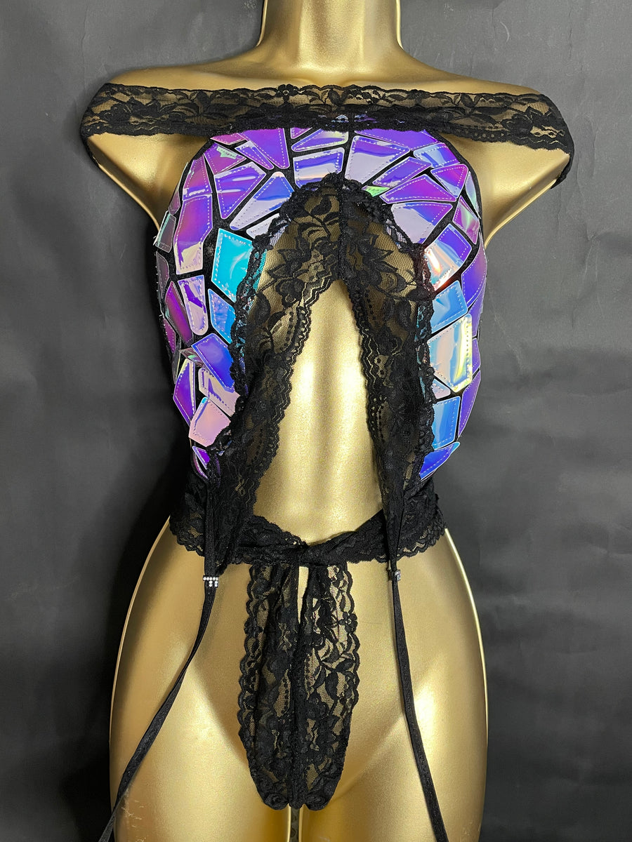GALAXY PEEK-A-BOO CLEAVAGE